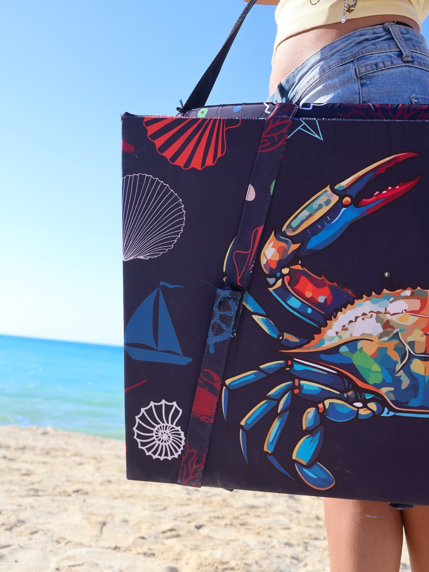 Crab-Beach Lounger