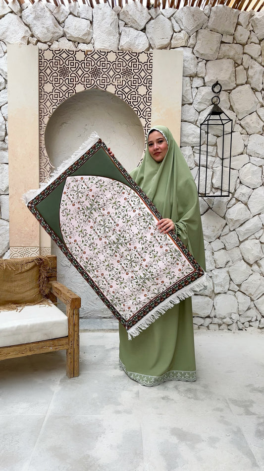 islamic rug ( ma 113 )