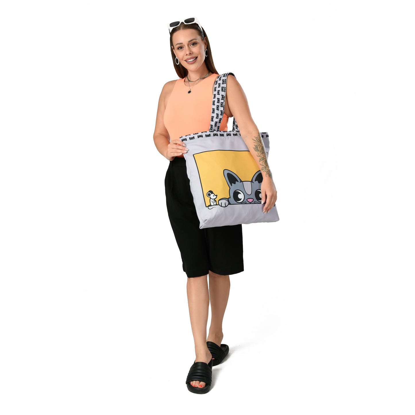 Cat & Mouse Tote Bag + Free Makeup Bag